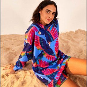 Farm Rio Rainbow Macaws Sweatshirt - M